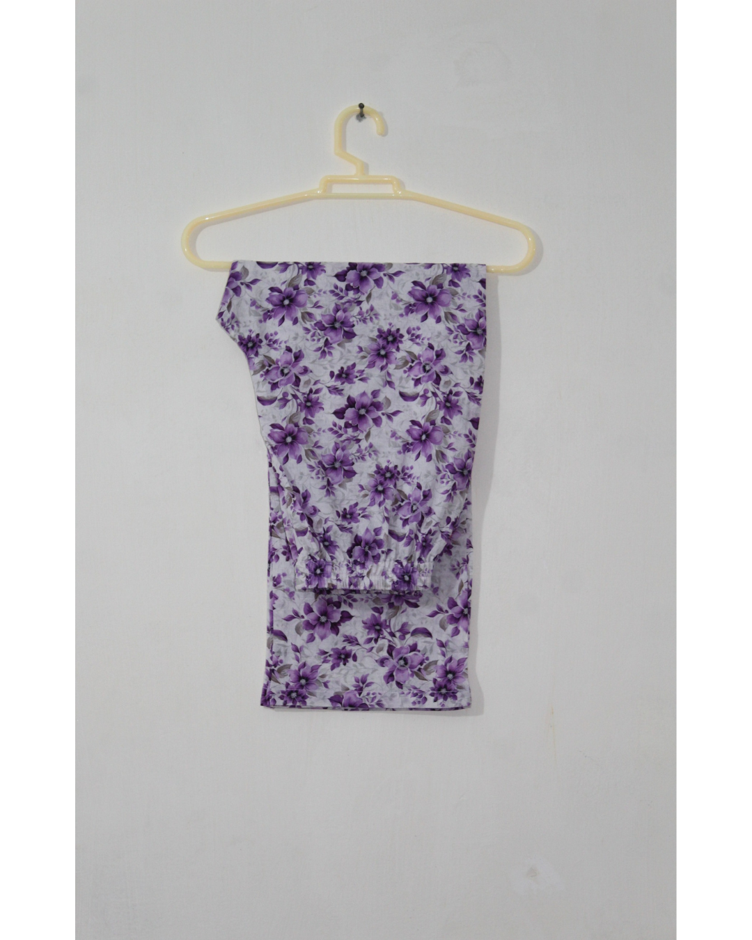 Bana Dora Lilac Purple Floral Stitched 2-Piece All-Over Printed Lawn Suit - Image 5