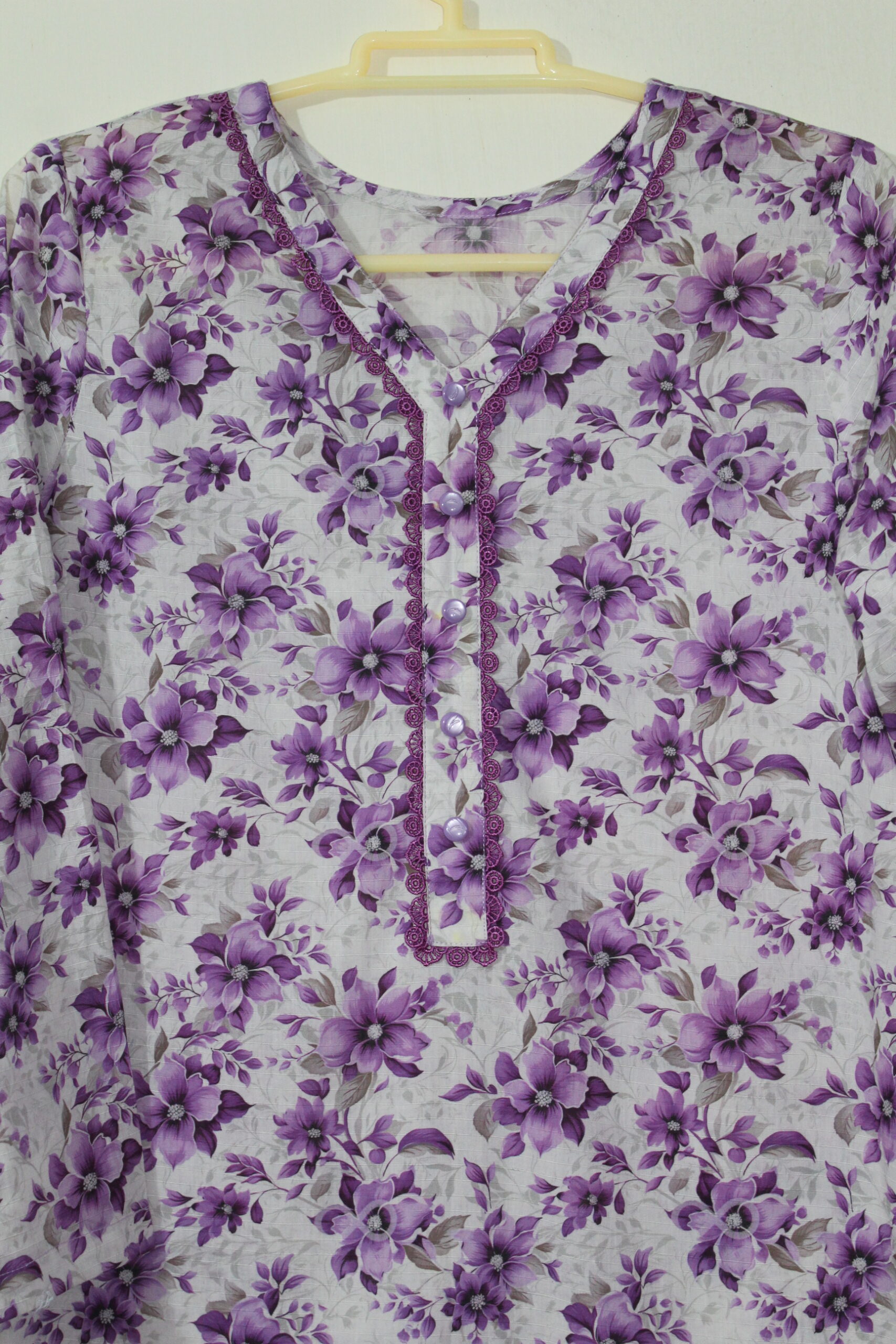 Bana Dora Lilac Purple Floral Stitched 2-Piece All-Over Printed Lawn Suit - Image 2