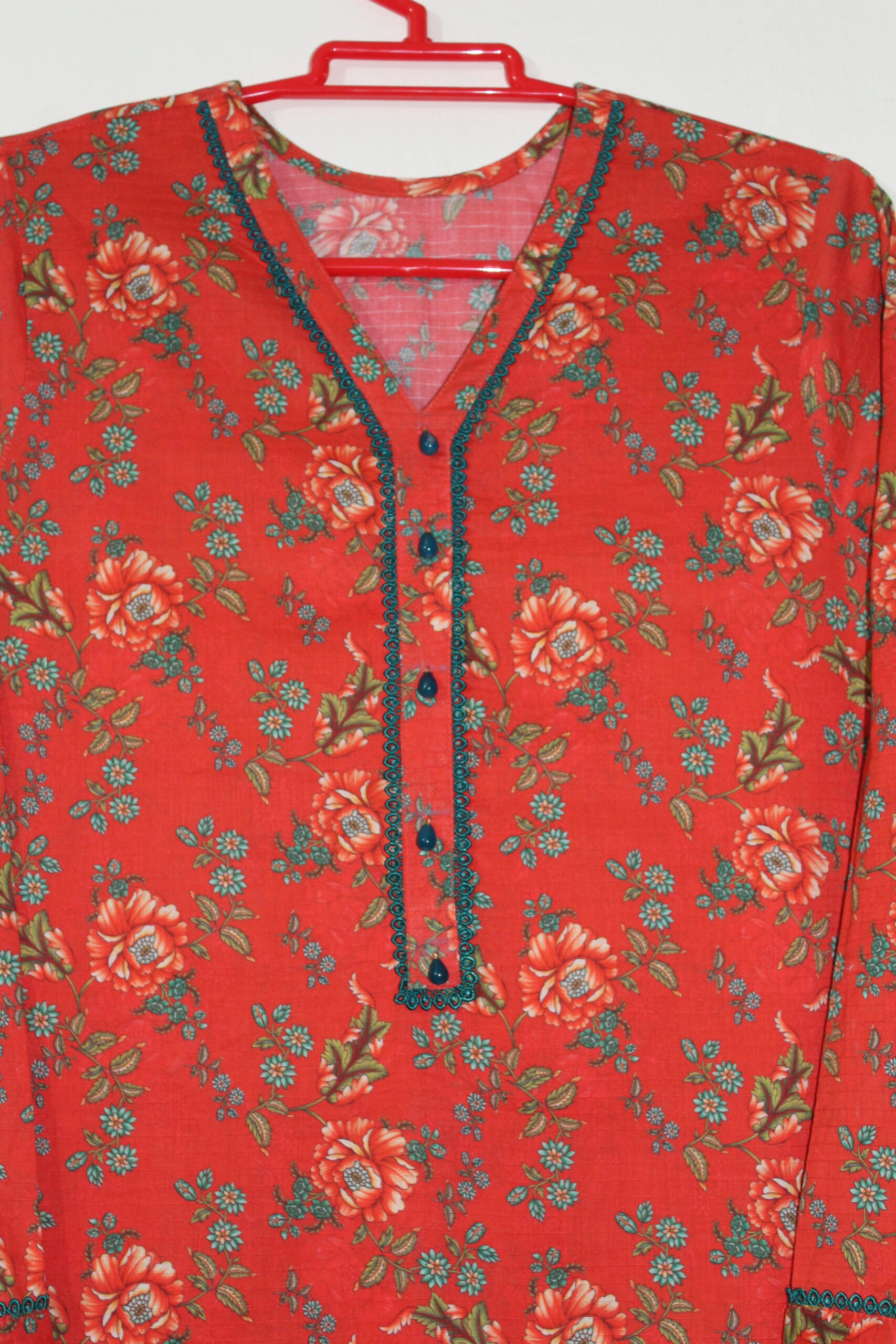 Bana Dora Coral Red Floral Stitched 2-Piece All-Over Printed Lawn Suit - Image 3