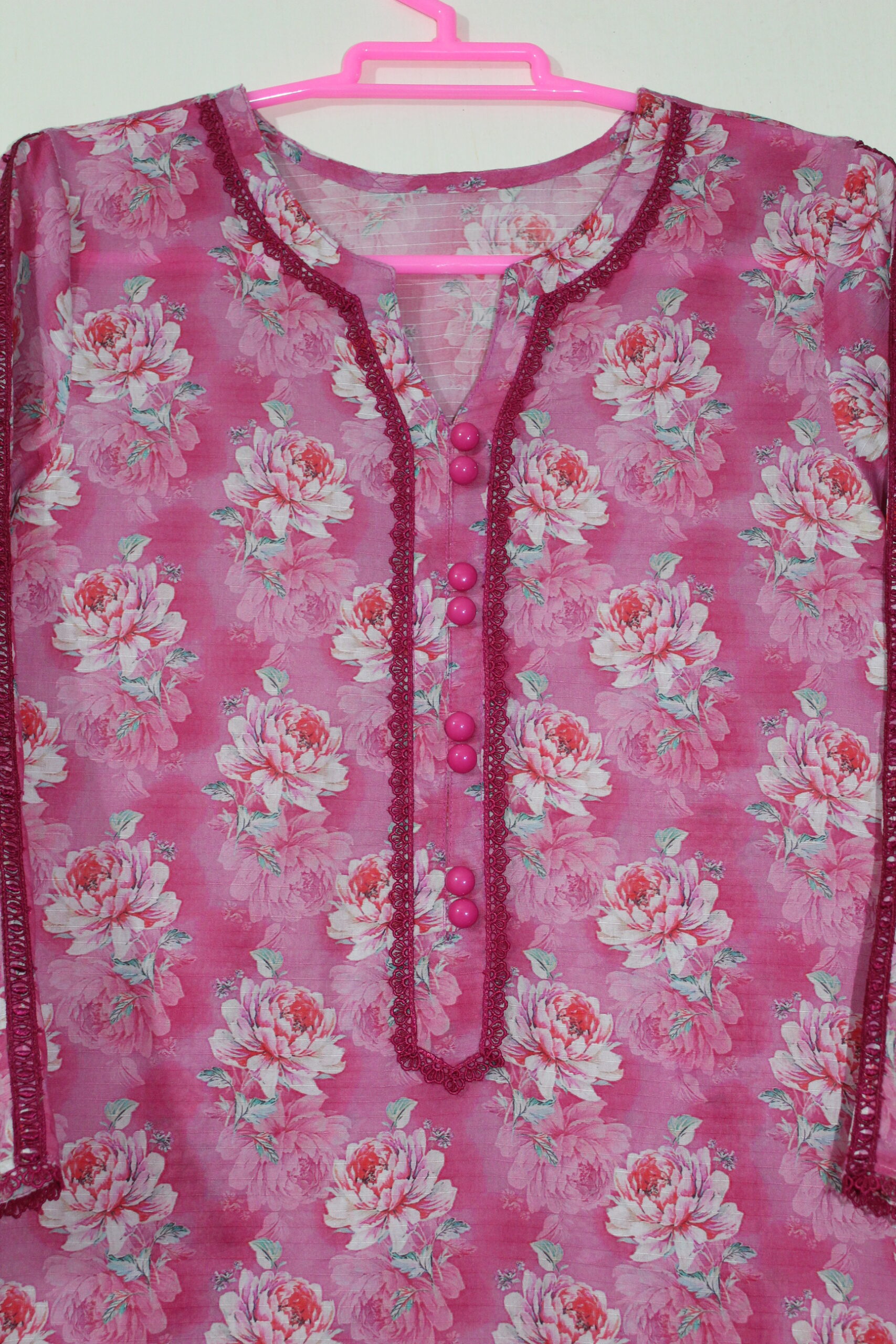 Bana Dora Vibrant Pink Floral Stitched 2-Piece All-Over Printed Lawn Suit - Image 3