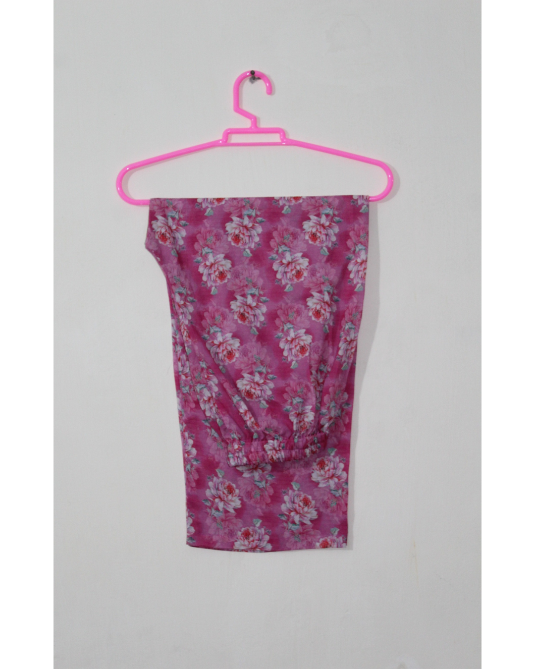 Bana Dora Vibrant Pink Floral Stitched 2-Piece All-Over Printed Lawn Suit - Image 6