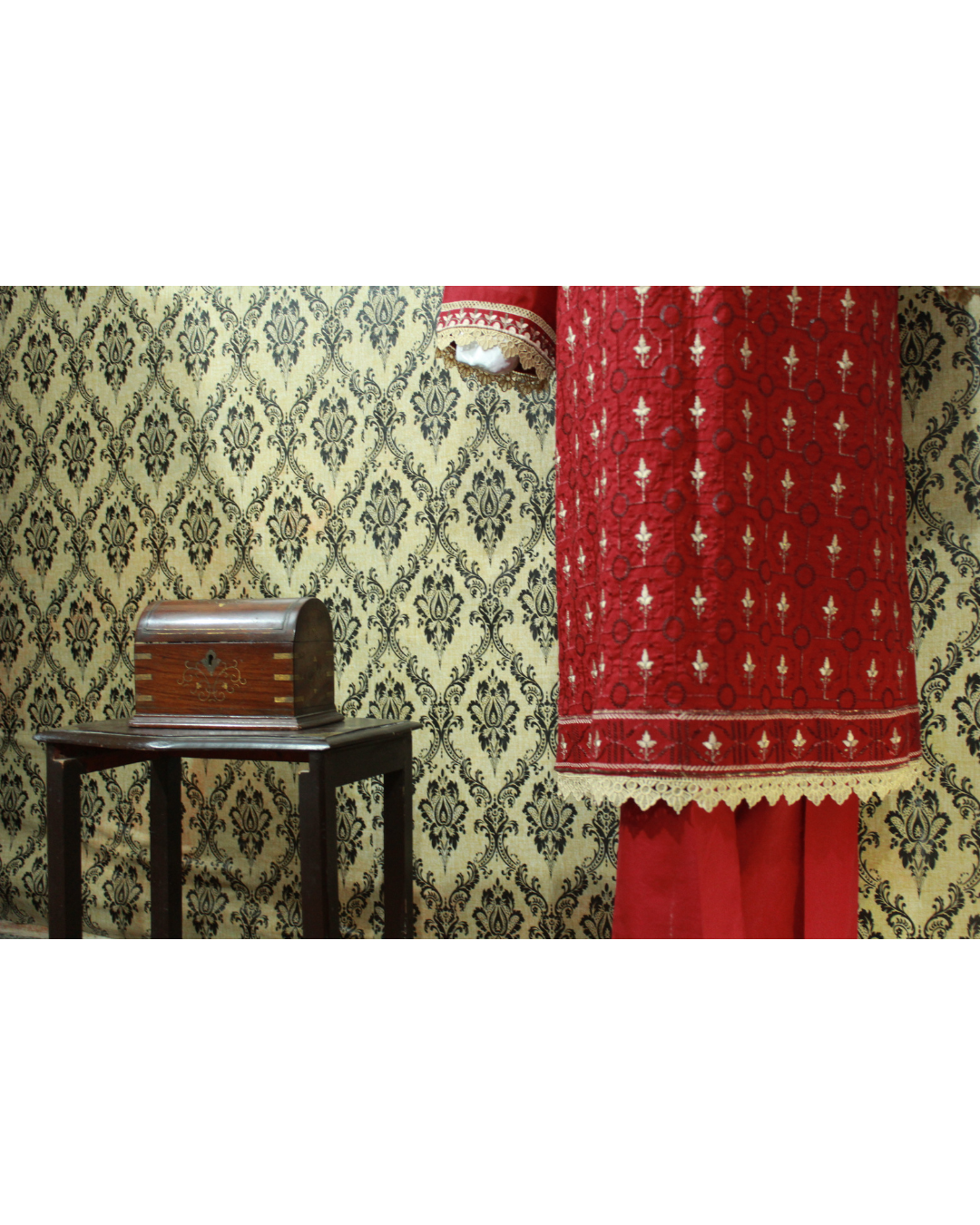 Maroon Embroidered Lawn 2-Piece Stitched Suit with Pant Trouser - Image 3