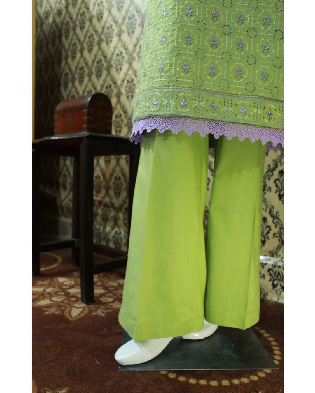 Pastel Green Embroidered Lawn 2-Piece Stitched Suit with Pant Trouser - Image 2