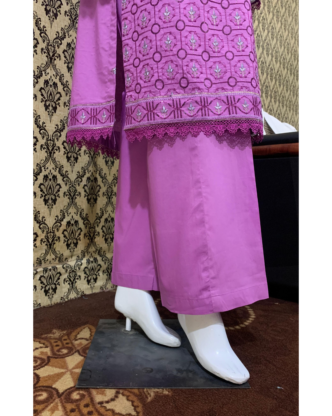 Rich Lilac Embroidered Lawn 2-Piece Stitched Suit with Pant Trouser - Image 4